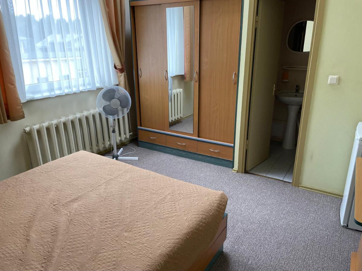 Medziotoju Kiemelis Otel Palanga Dış mekan fotoğraf