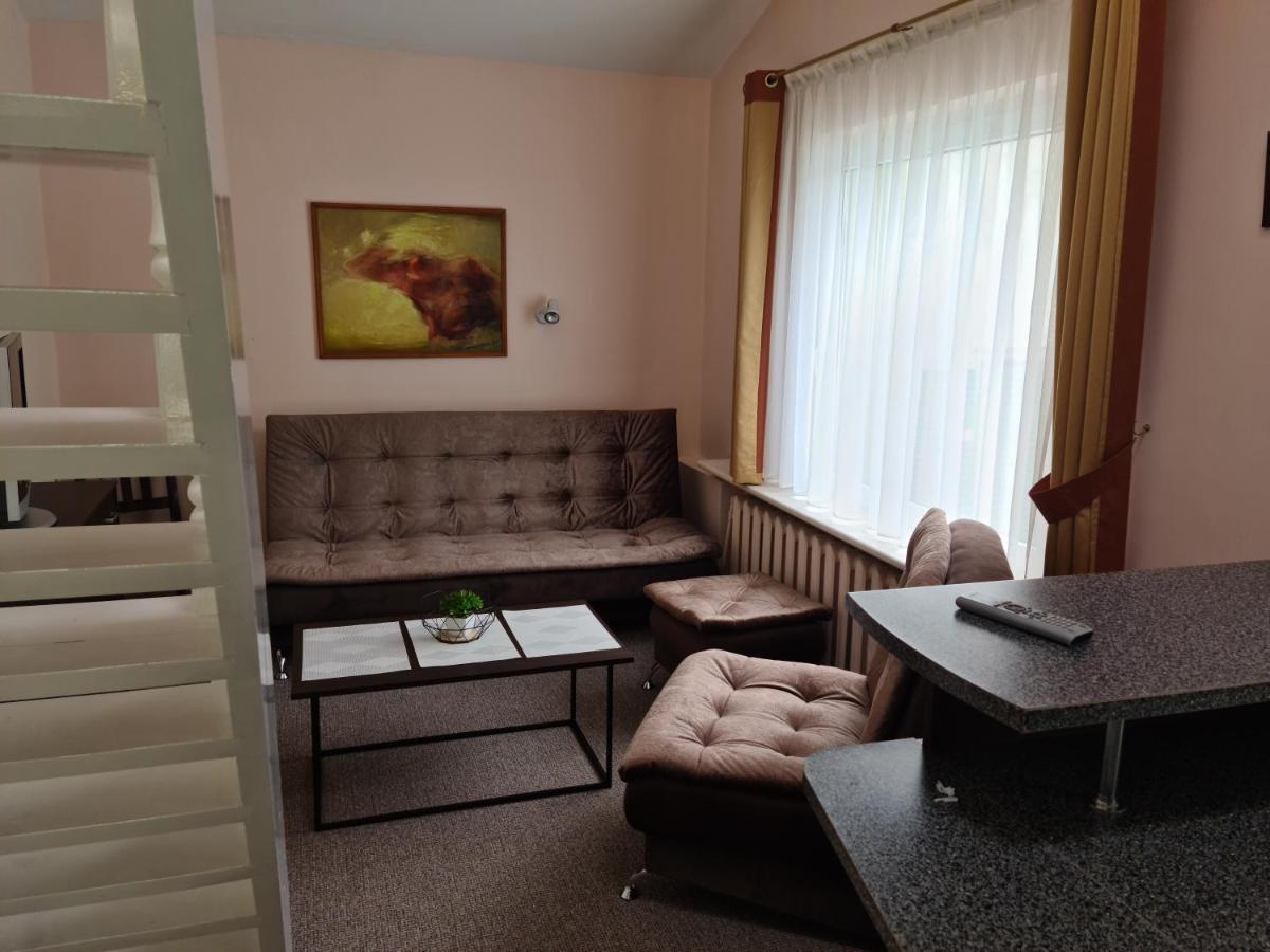 Medziotoju Kiemelis Otel Palanga Dış mekan fotoğraf