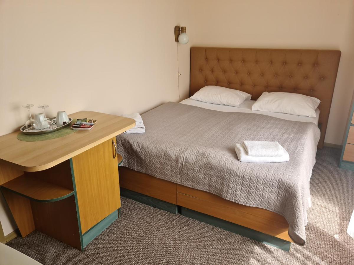 Medziotoju Kiemelis Otel Palanga Dış mekan fotoğraf